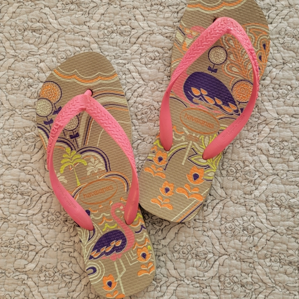 Havaianas Boho ladies flip flop, size 37-38. EUC.